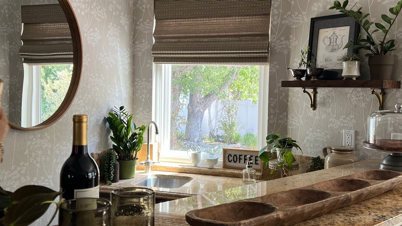COFFEE BAR